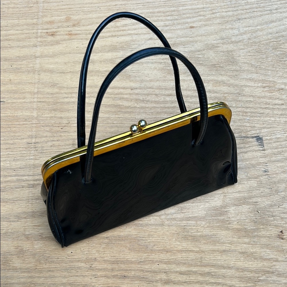 Vintage Dover Shiny Black Snap Purse